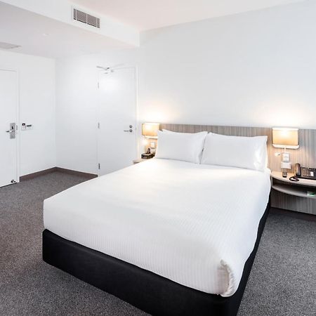 Ibis Mackay Hotel Bagian luar foto