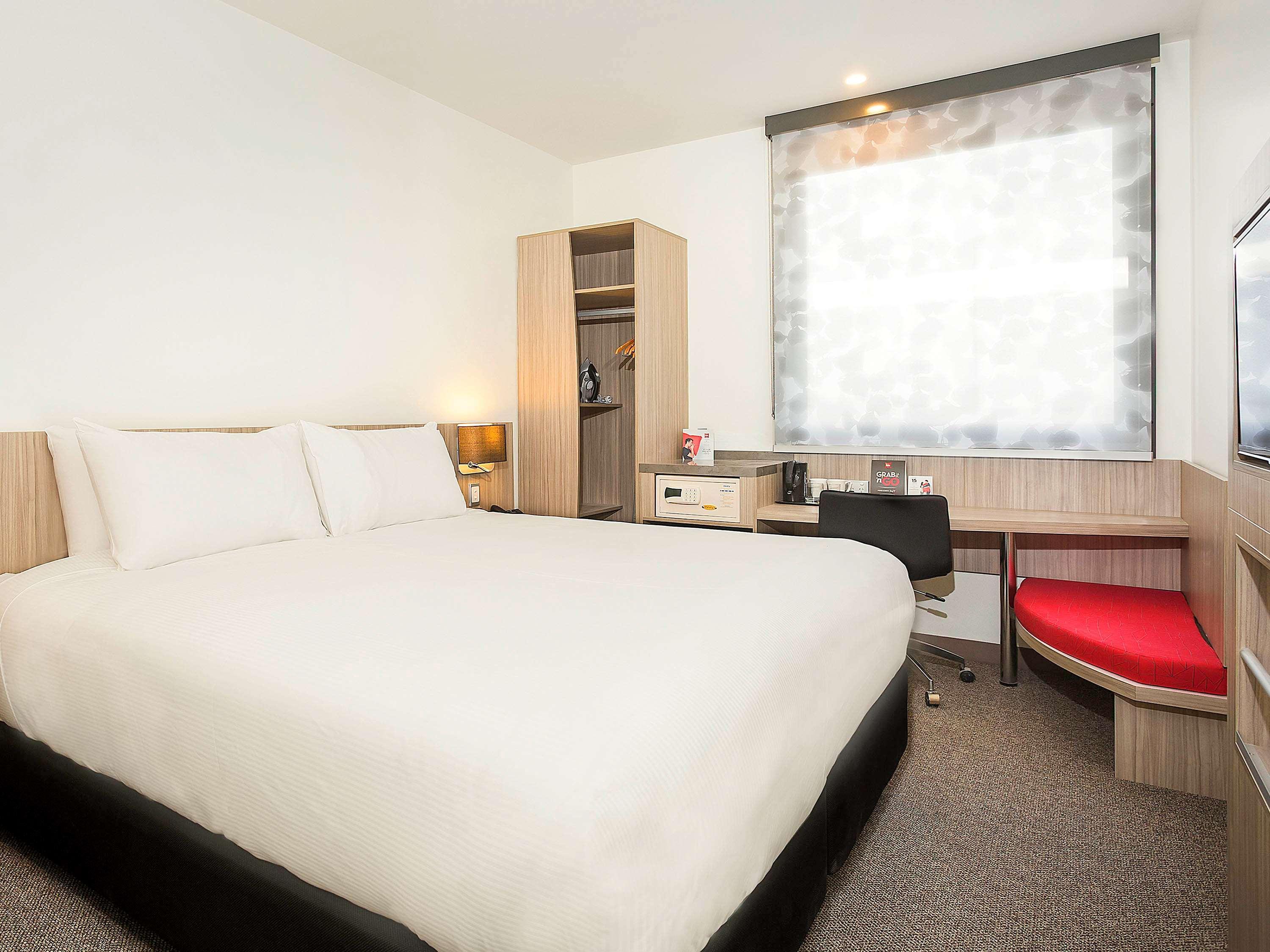 Ibis Mackay Hotel Bagian luar foto