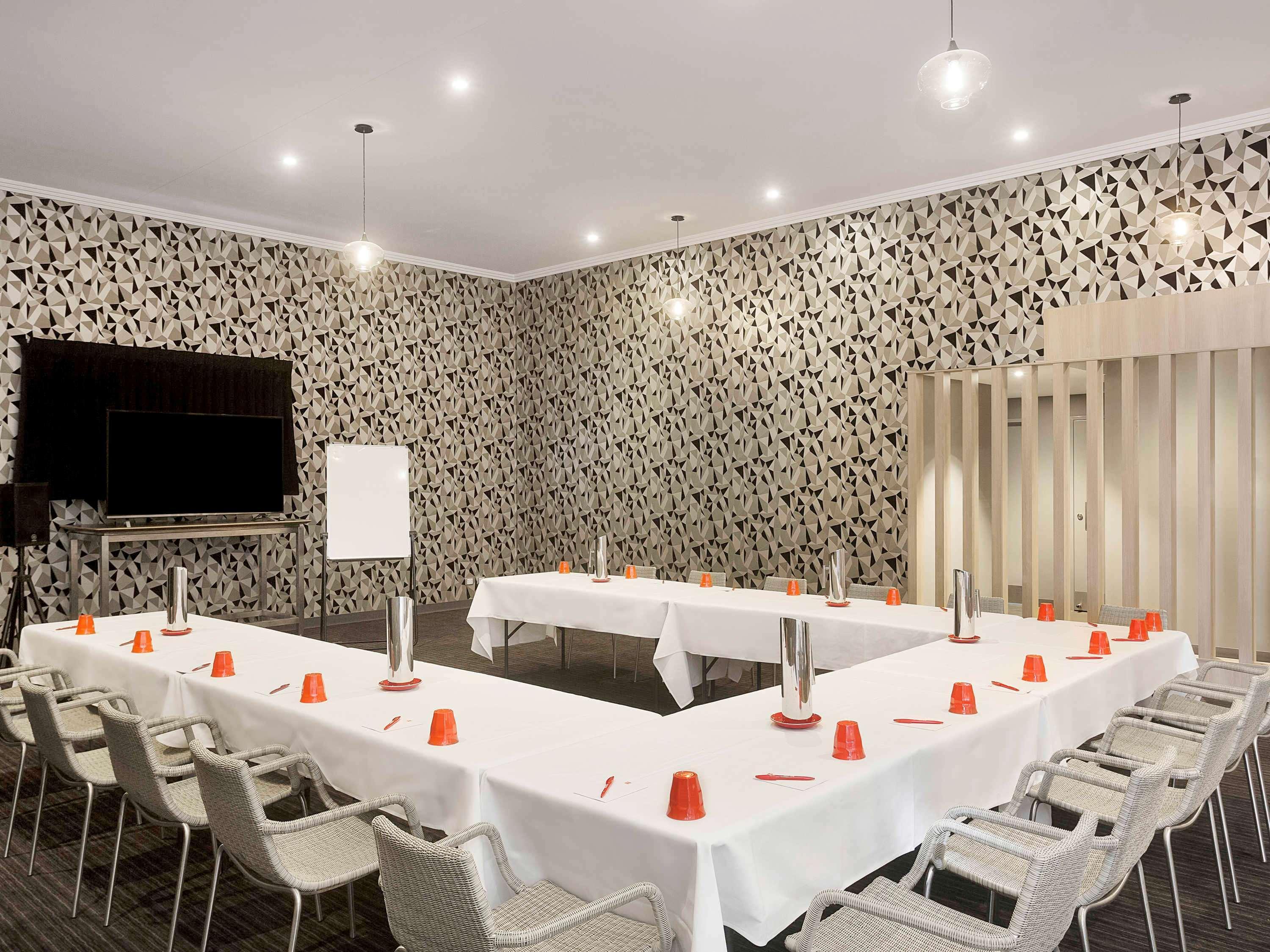 Ibis Mackay Hotel Bagian luar foto