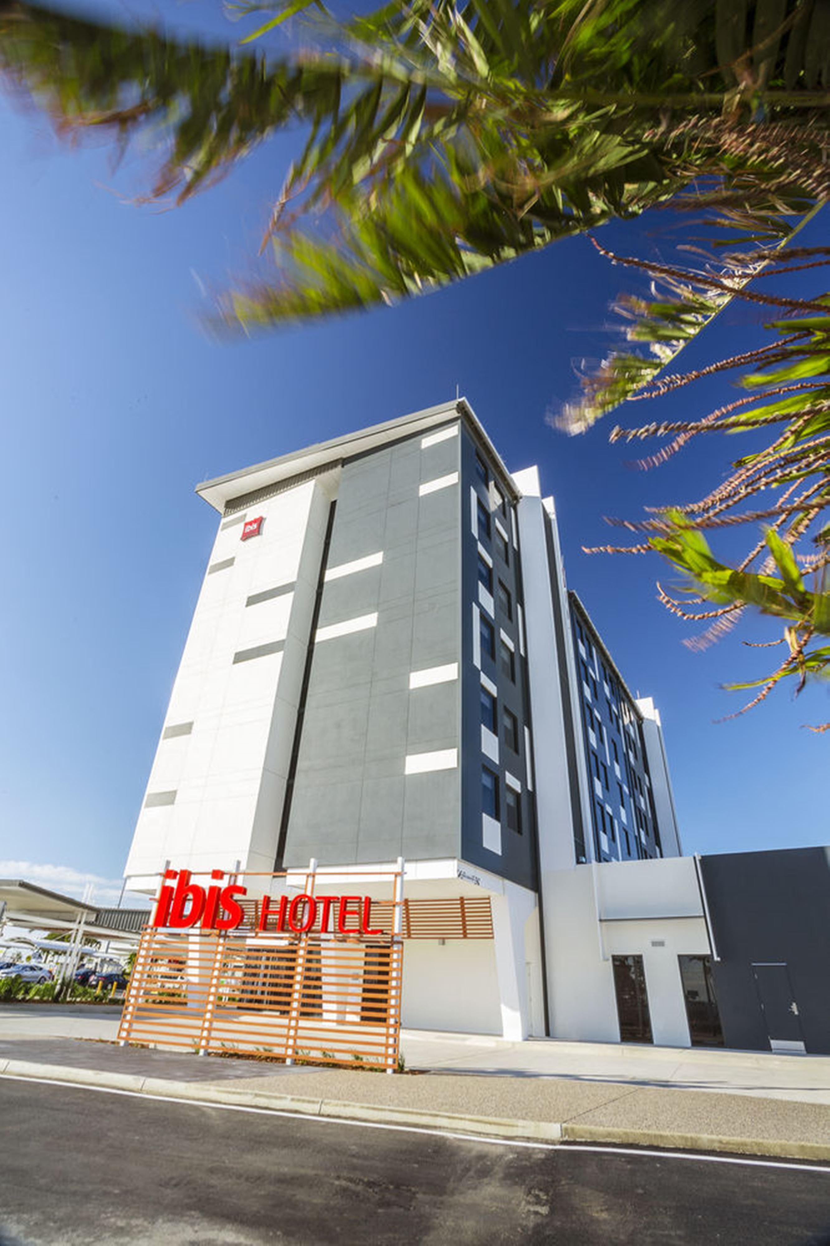 Ibis Mackay Hotel Bagian luar foto