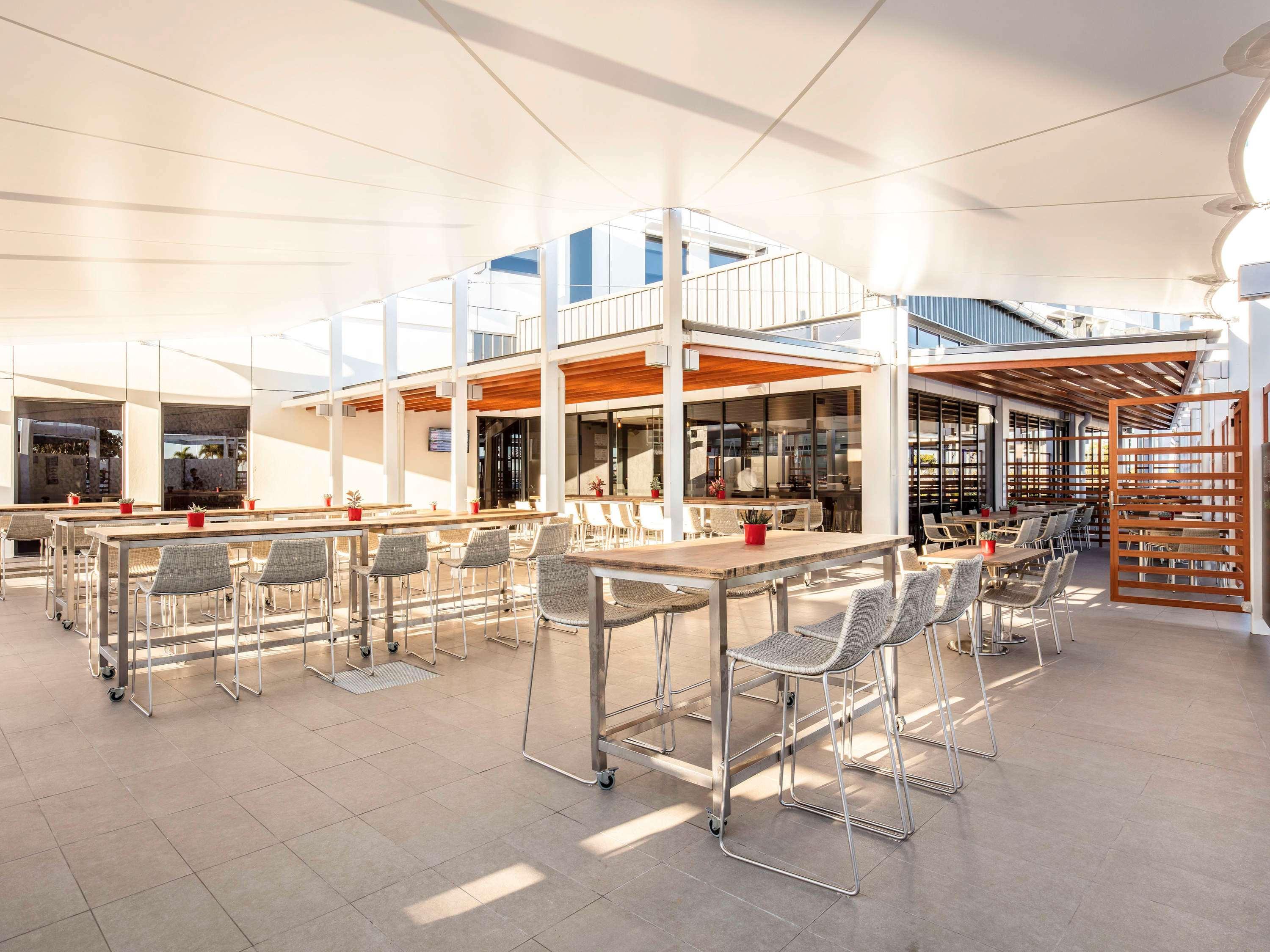 Ibis Mackay Hotel Bagian luar foto