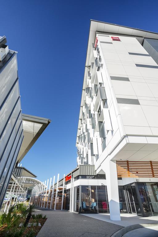 Ibis Mackay Hotel Bagian luar foto